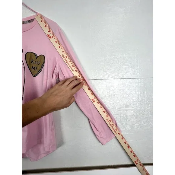 LADIES LONG SLEEVE Pink  T-SHIRT WITH HEAR DESIGN SIZE Large - Picture 8 of 16